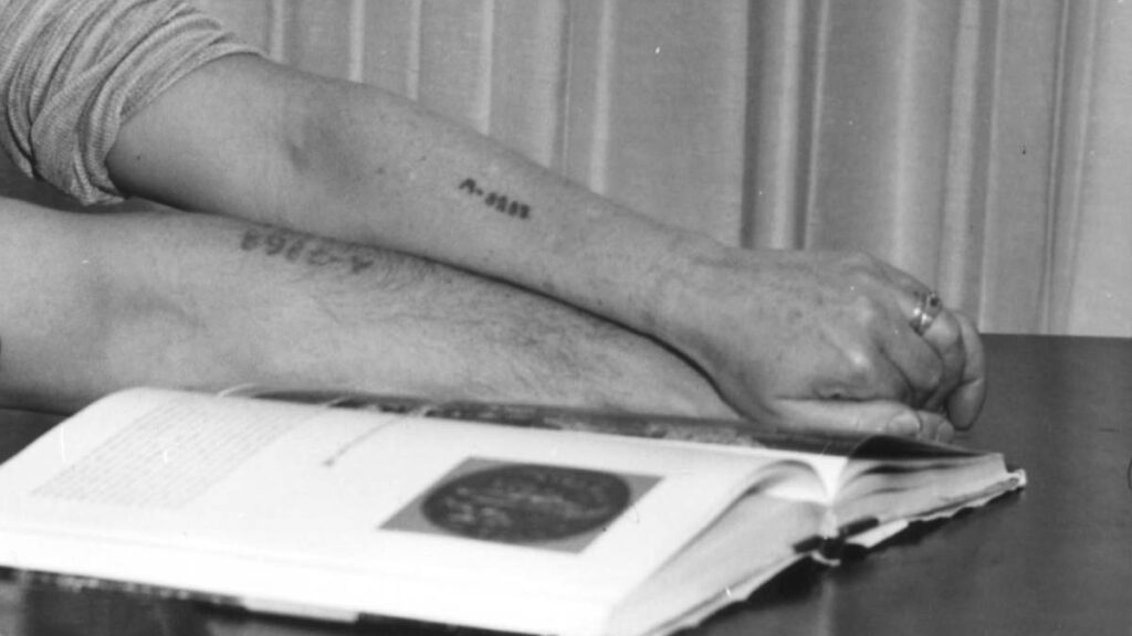 Prava priča o tetovažaru iz Auschwitza — S1